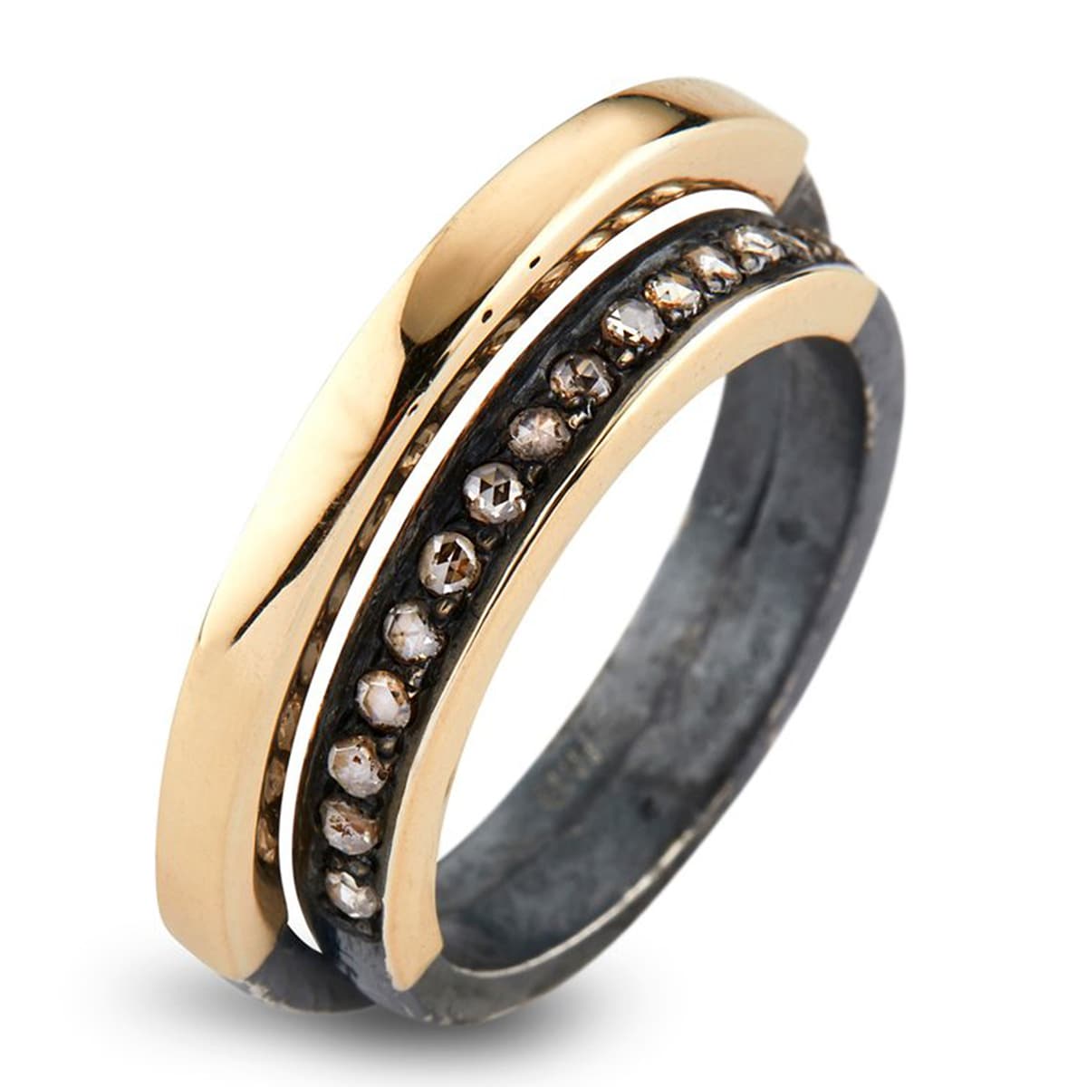 50110215_Ring_Jacqueline_I_Gold_and_Pave_2_ByBirdie_packs_hos_jarl_sandin