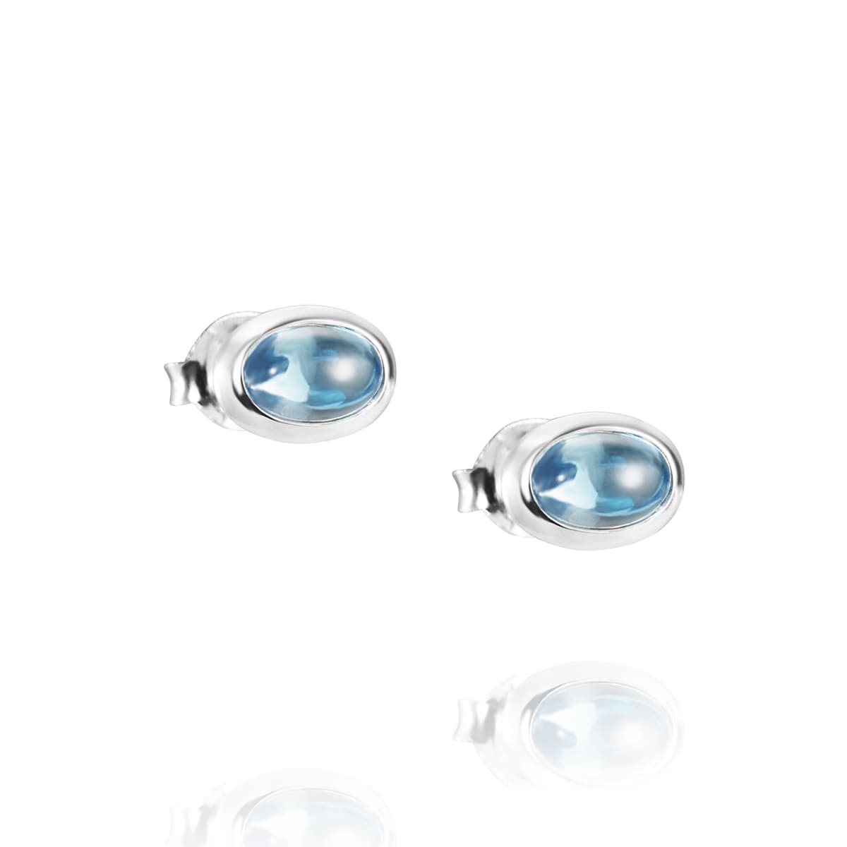 Efva_Attling_Love_Beads_Ear_Silver_Topaz_12-100-01571(1)_hos_Jarl_Sandin