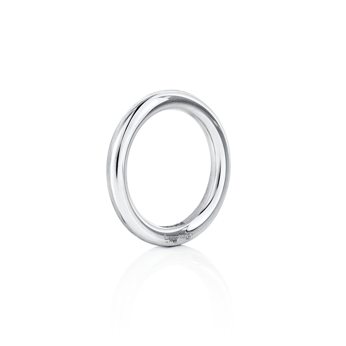 One love thin ring