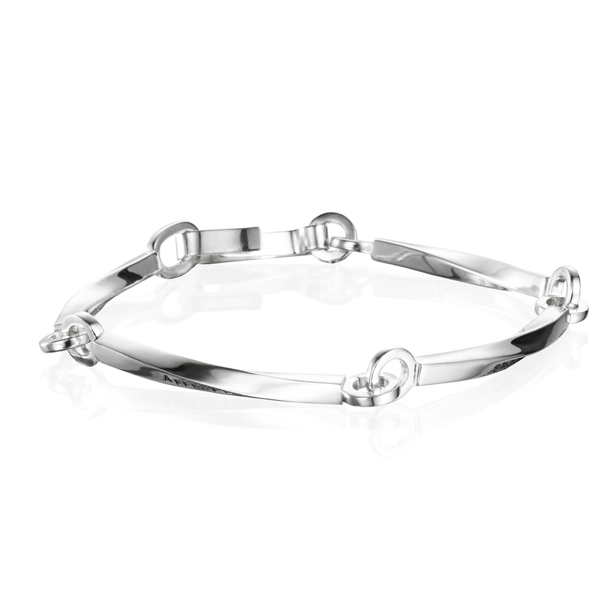 Efva_Attling_Strength_Kindness_Bracelet_14-100-01524(1)_hos_Jarl_Sandin