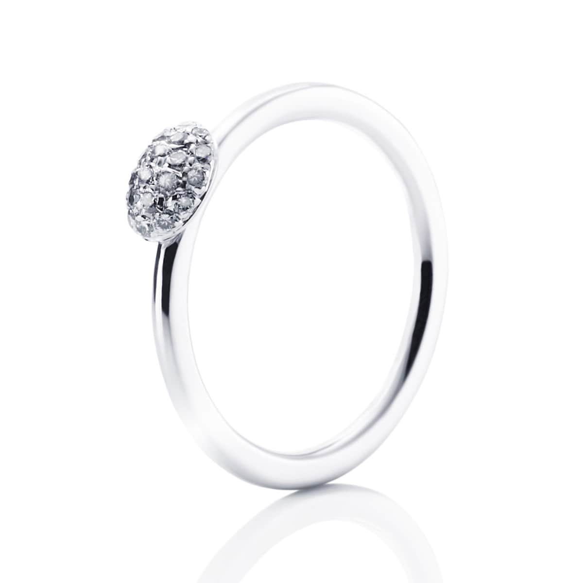 Efva_Attling_smycken_Love Bead Ring - Diamonds 13-102-00440(1)_hos_Jarl_Sandin