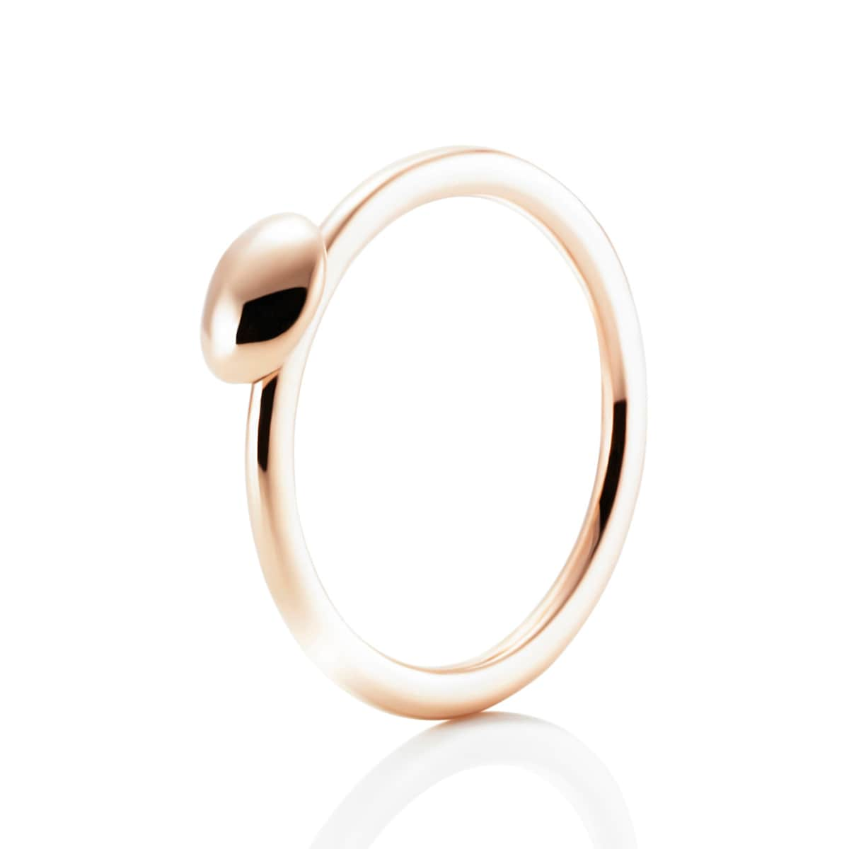 Efva_Attling_smycken_Love Bead Ring - Gold 13-101-00439(1)_hos_Jarl_Sandin