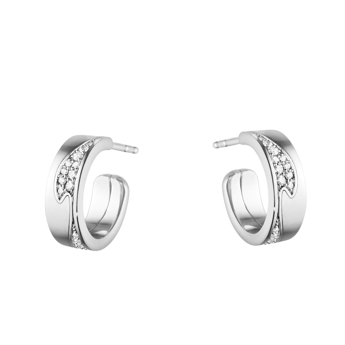 Georg_Jensen_10016434_FUSION_SMALL_EARHOOP_0.18_CT_(kopia)_hos_Jarl_Sandin