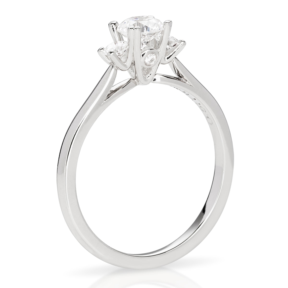 Light Trillium Ring 0.70ct.