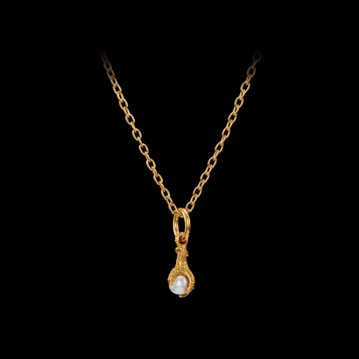 Tiny Claw Pearl Necklace