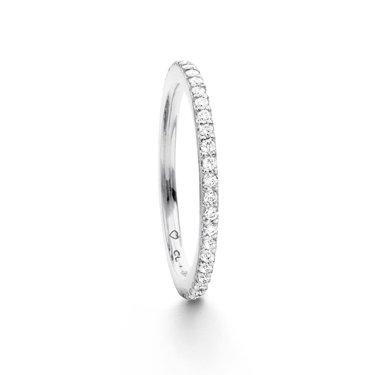 Ole_Lynggaard_A2600-503_Love_Bands_Ring_Straight_V4_hos_Jarl_Sandin