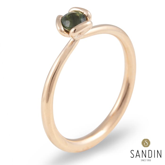 Sandin-1956-Blossom-ring-i-guld-med-gron-turmalin-hos-Jarl-Sandin_3781