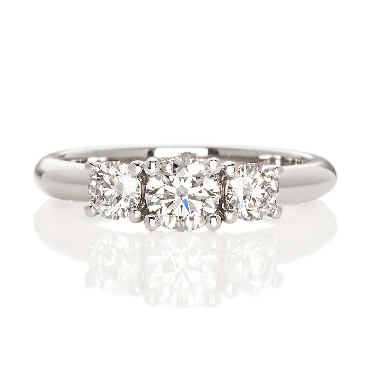 Classic Trestensring 0.90ct.
