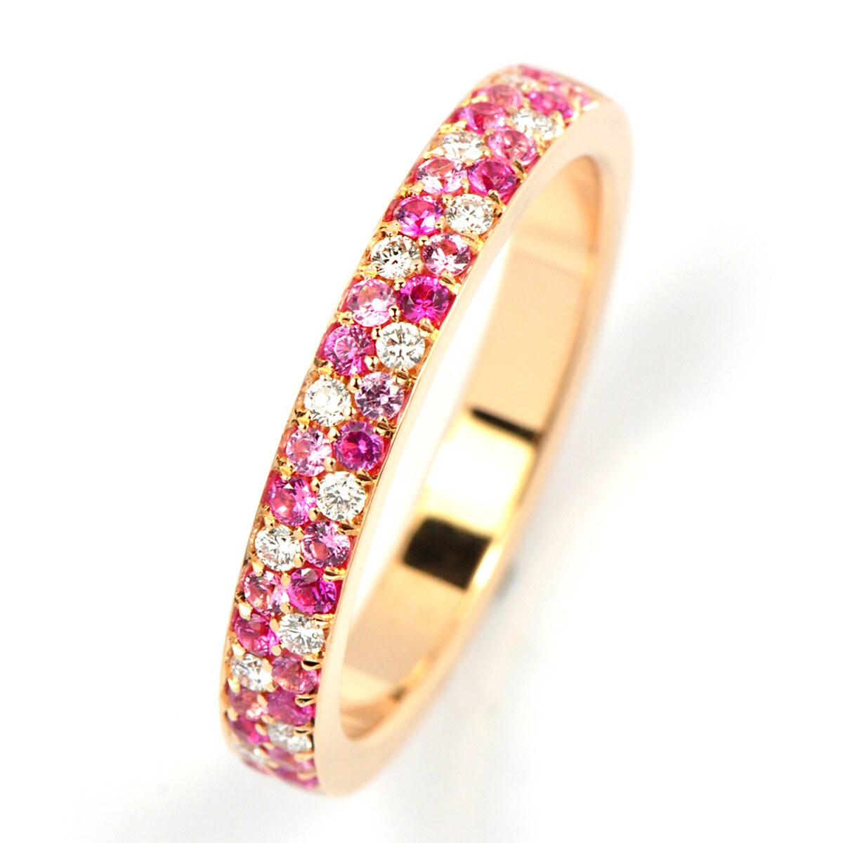 michael_odwyer_Happy_RG_Ruby_Ring_001_x1_hos_Jarl_Sandin